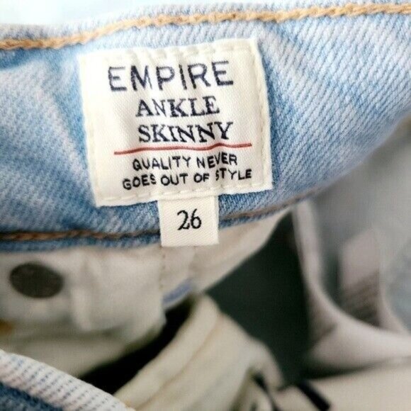 Levi's Blue Empire Skinny Raw Hem Ankle Jeans - Picture 8 of 8